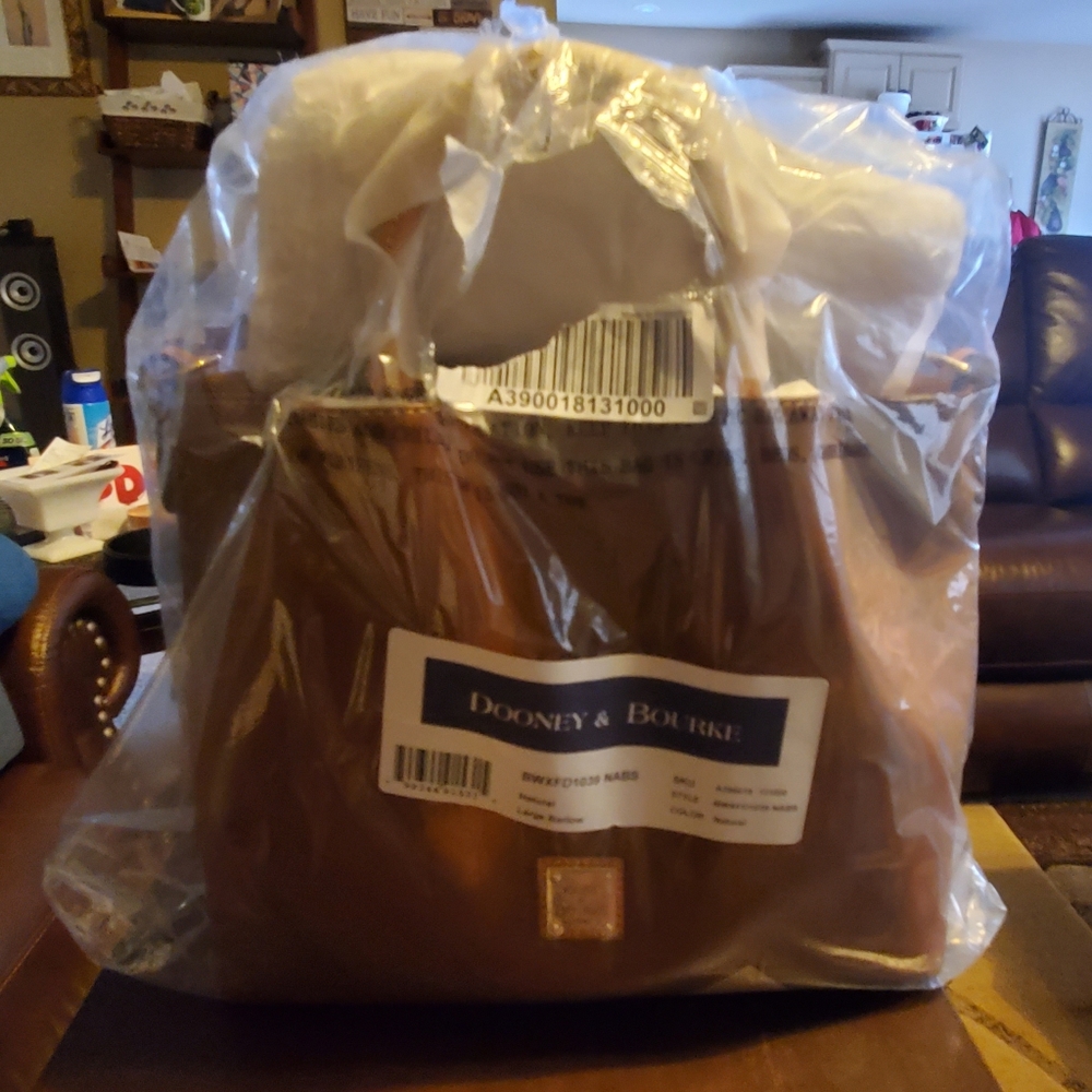 Dooney Large City Barlow